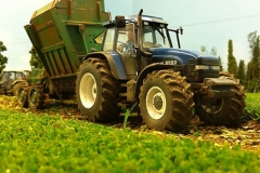 Model-Tractor-2