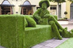 strange-uses-for-artificial-grass