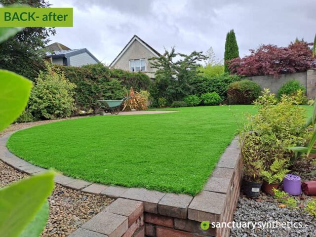 back garden artificial lawn - AFTER